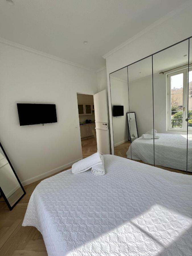 Amazing New Property In The Heart Of The Old Town Of Antibes Exterior foto